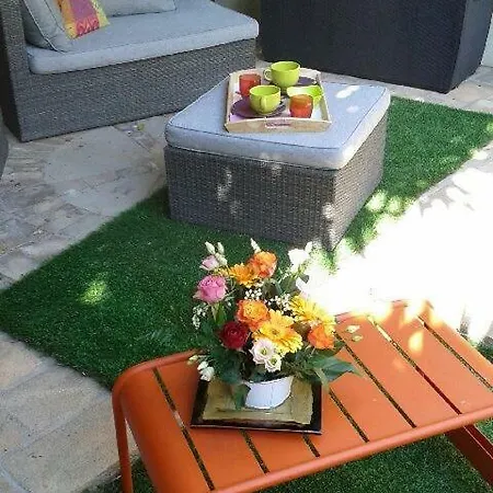 Дом отдыха Maison De Avec Jardin Clos